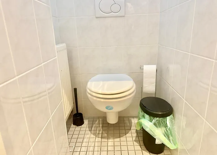 4 Bedroom Stylish With Backyard Appartement *